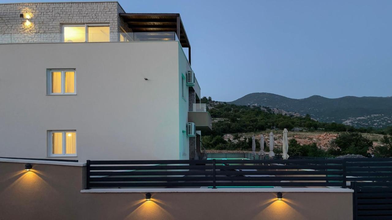 Apartments King And Queen Povile Dış mekan fotoğraf
